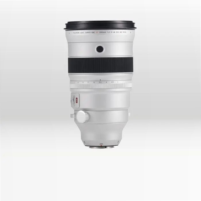 Fuji XF200mmF2 R LM OIS WR Lens + 1.4x Teleconverter 305mm 2f/