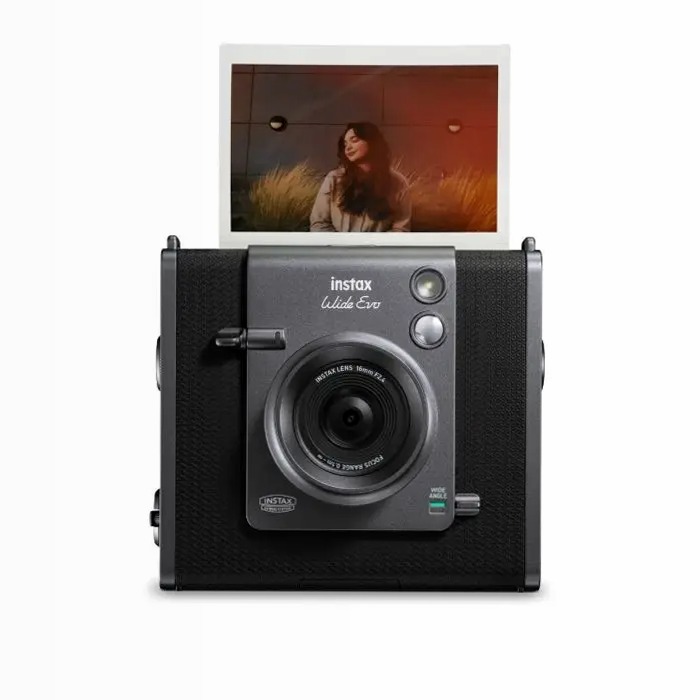 Instax WIDE Evo™: Creatività senza Compromessi