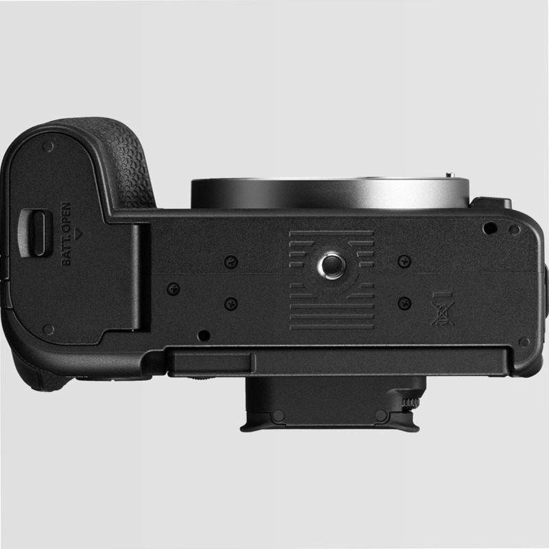 Fotocamera Mirrorless Canon EOS R8 Mark II + Obiettivo RF 24-105mm