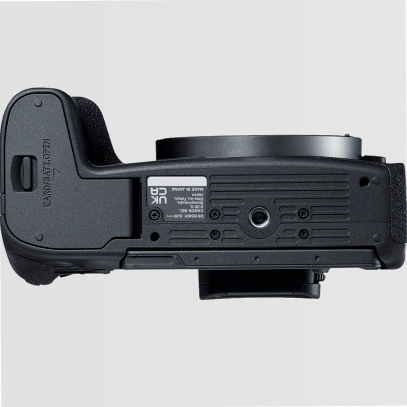 Fotocamera Mirrorless Canon EOS R8 + Obiettivo RF 24-50mm F4.5-6.3 IS STM