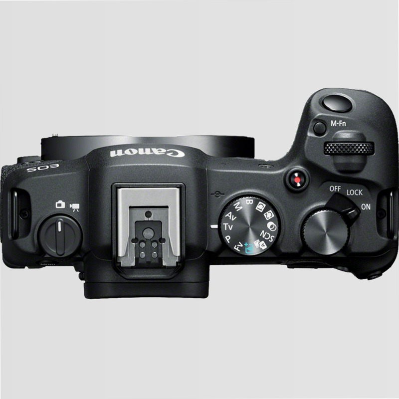 Fotocamera Mirrorless Canon EOS R8 + Obiettivo RF 24-50mm F4.5-6.3 IS STM