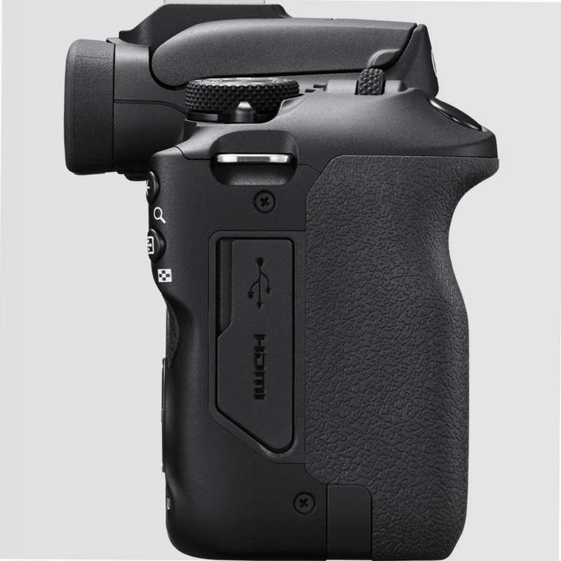 Fotocamera Mirrorless Canon EOS R100 + Obiettivi RF-S