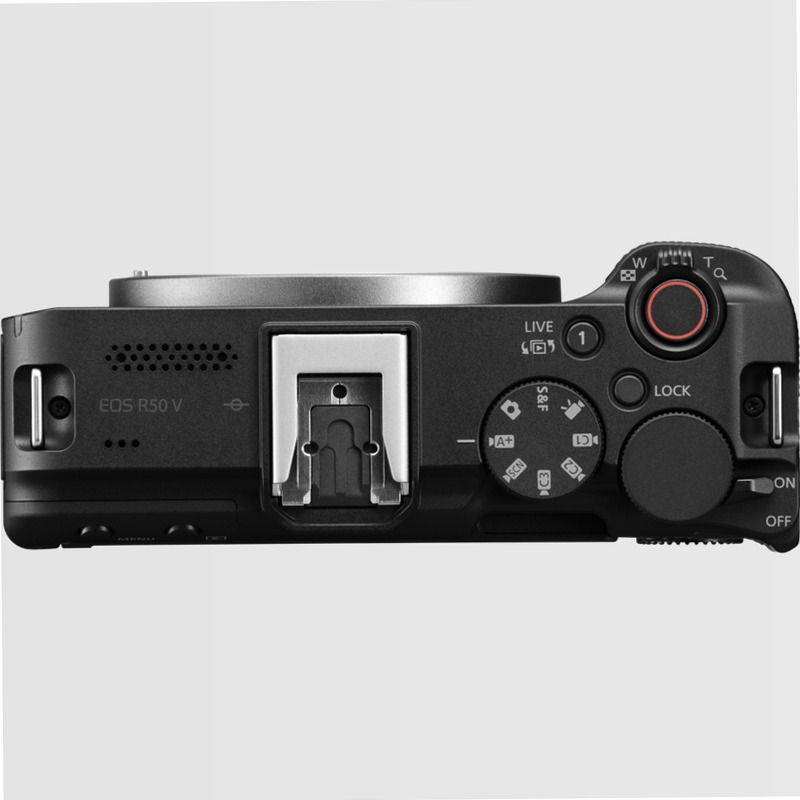 Videocamera Mirrorless Canon EOS R50 V + Obiettivo RF-S 14-30mm 4f/