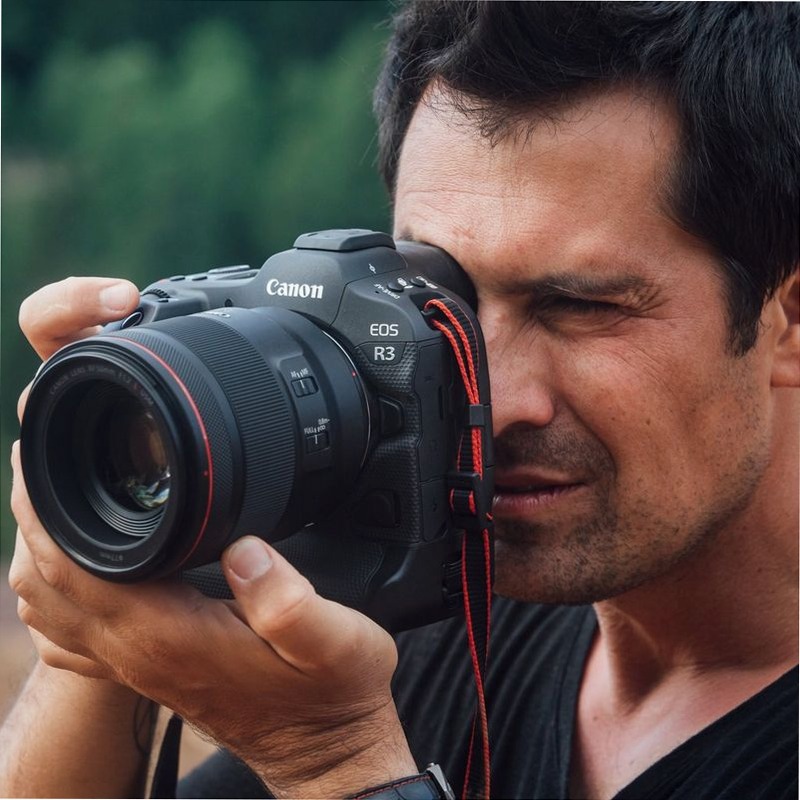 Canon EOS R3 Mirrorless: Fotografia Sportiva e Naturalistica Mirrorless