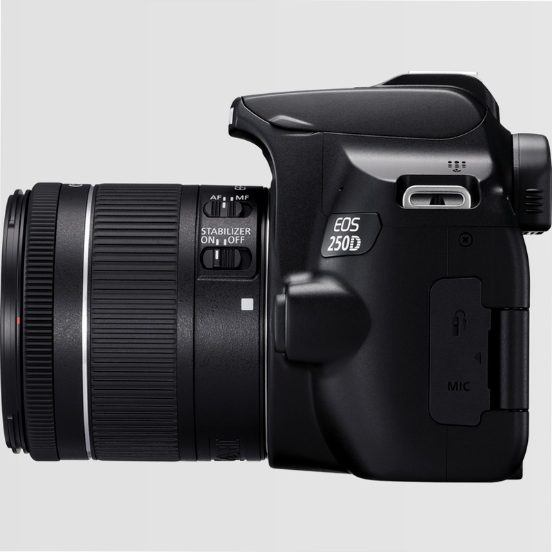 Canon EOS 250D + Obiettivo EF-S 18-55mm F4-5.6 IS STM + 50mm F1.8 STM 5.6f/