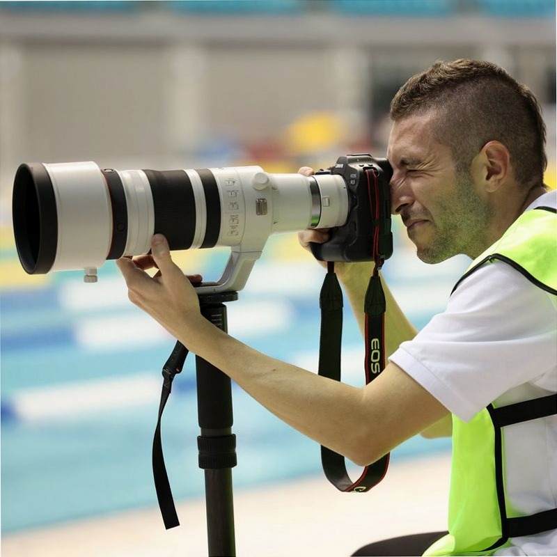 Obiettivo Canon RF 100-300mm F2.8 L IS USM 140mm 5.6f/ Teleobiettivo
