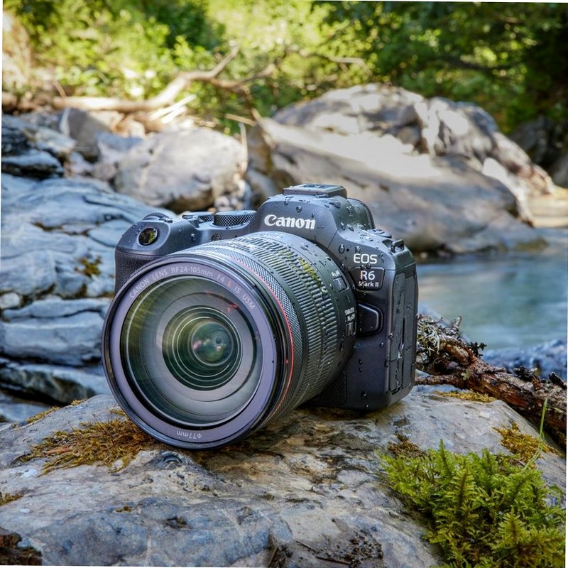 Fotocamera Mirrorless Canon EOS R6 Mark II + Obiettivo RF 24-105mm F4 L IS USM 4f/