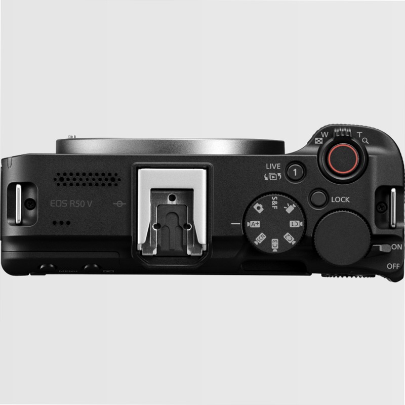 Videocamera Mirrorless Canon EOS R50 V + Obiettivo RF-S 14-30mm 4f/