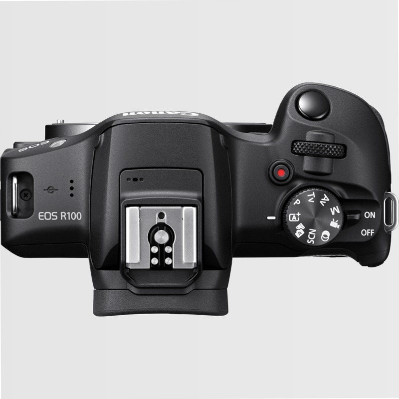 Canon EOS R100 Mirrorless: Fotocamera Essenziale per Ricordi Indimenticabili