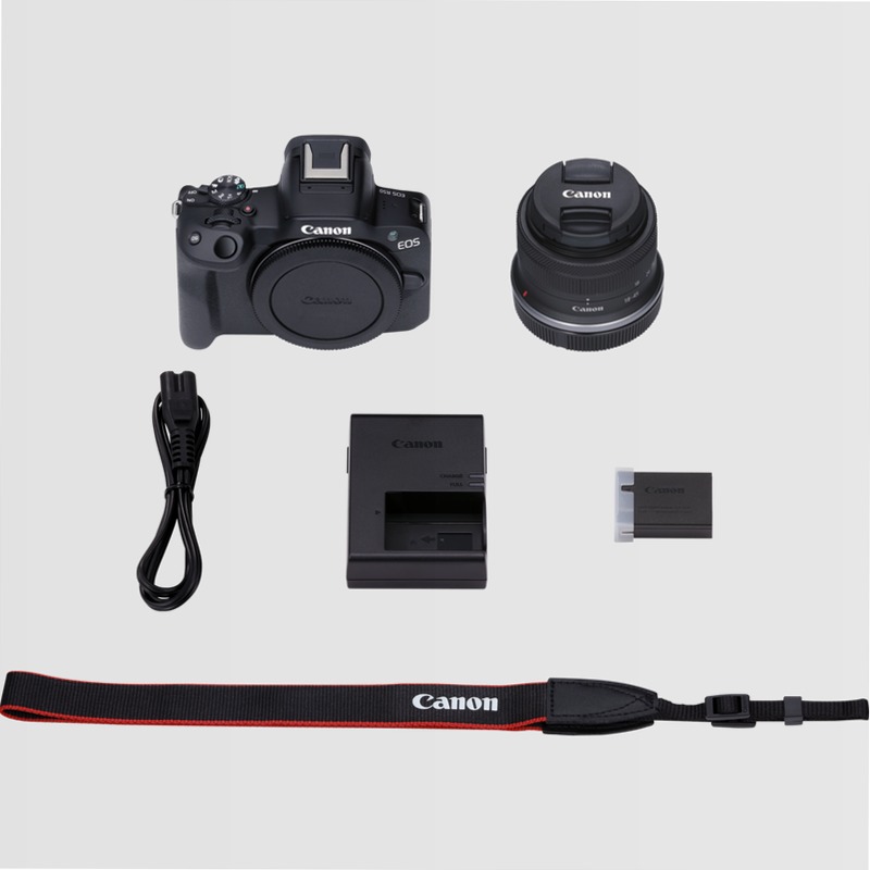 Fotocamera Mirrorless Canon EOS R50 + Obiettivo RF-S 18-45mm