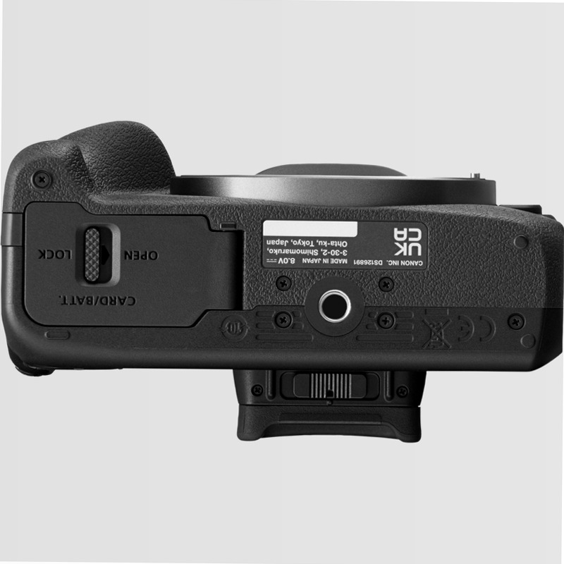 Canon EOS R100 - Fotocamera Mirrorless per Inizianti