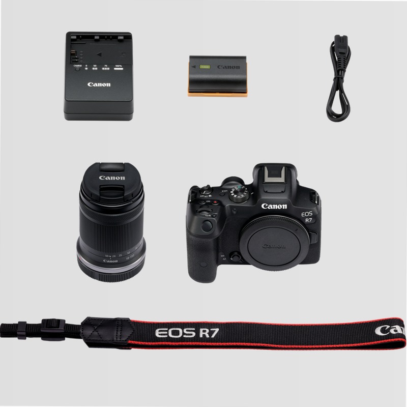 Fotocamera Mirrorless Canon EOS R7 + Obiettivo RF-S 18-150mm 5f/