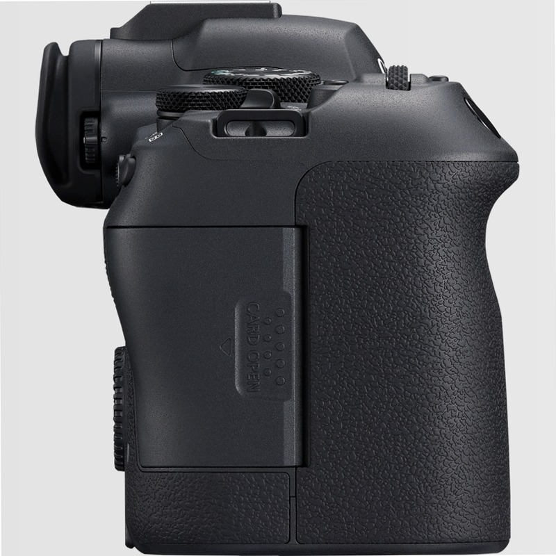 Fotocamera Mirrorless Canon EOS R6 Mark II Nero + Accessori