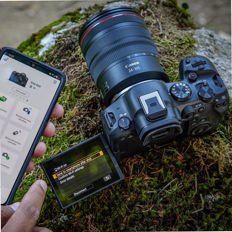 Fotocamera Mirrorless Canon EOS R6 Mark II Nero + Accessori