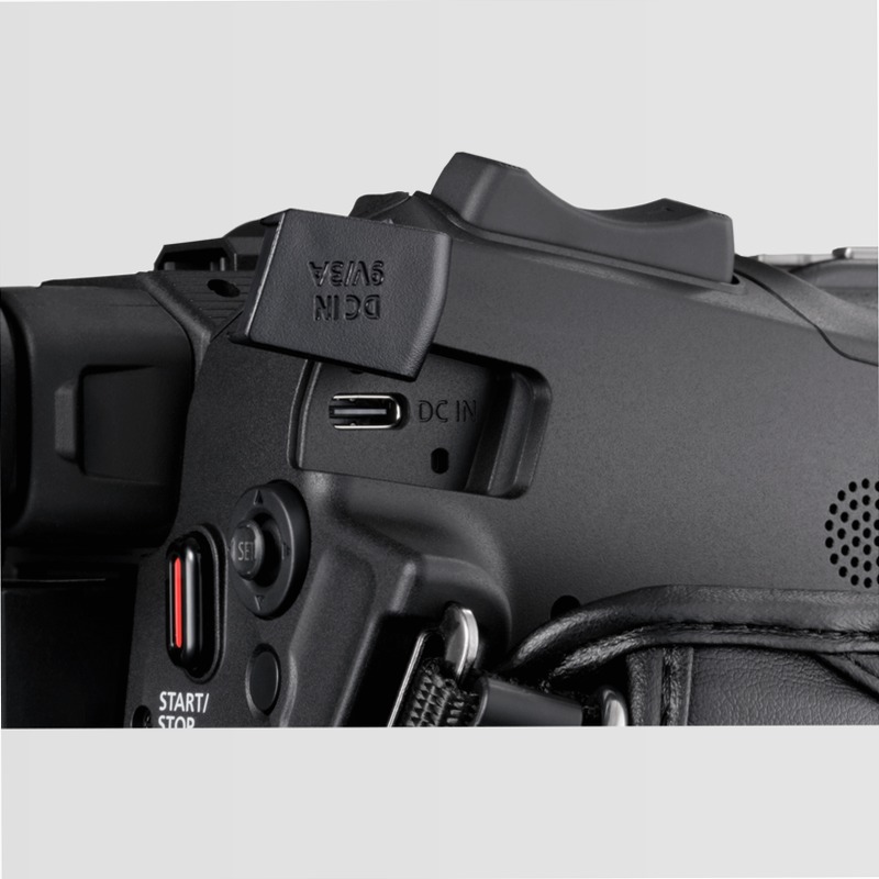 Videocamera Canon XA75: Alta Qualità per Professionisti