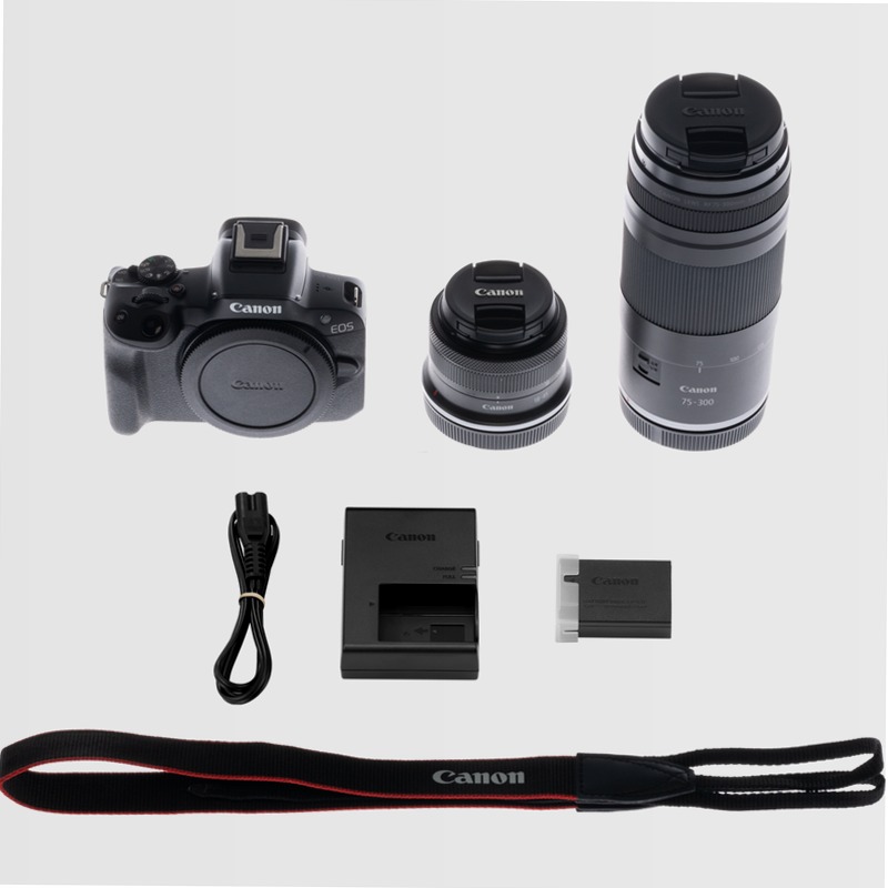 Fotocamera Mirrorless Canon EOS R50 + Obiettivi
