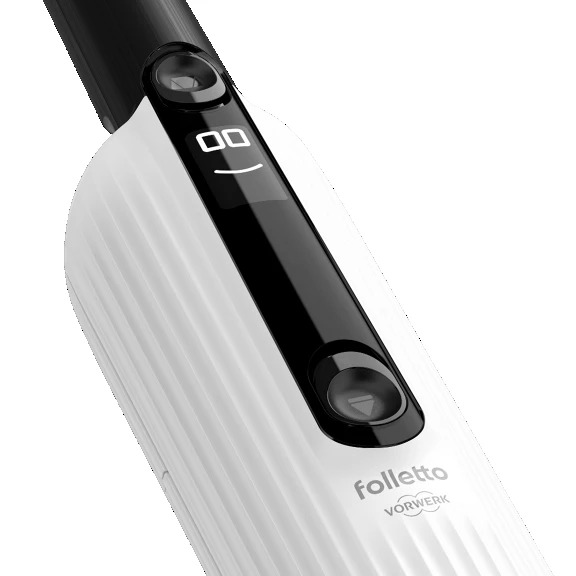 Nuovo Aspirabriciole Folletto VM7 con cavo USB-C all’interno