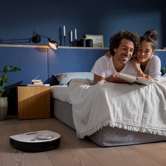 Robot Aspirapolvere Folletto VR7s con Base di svuotamento