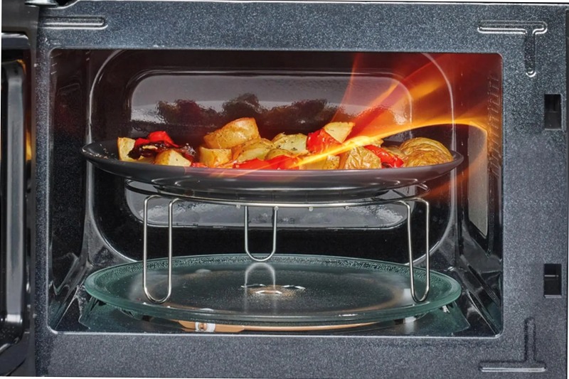 Forno a microonde con grill Hisense H20MOBSD1HG Nero