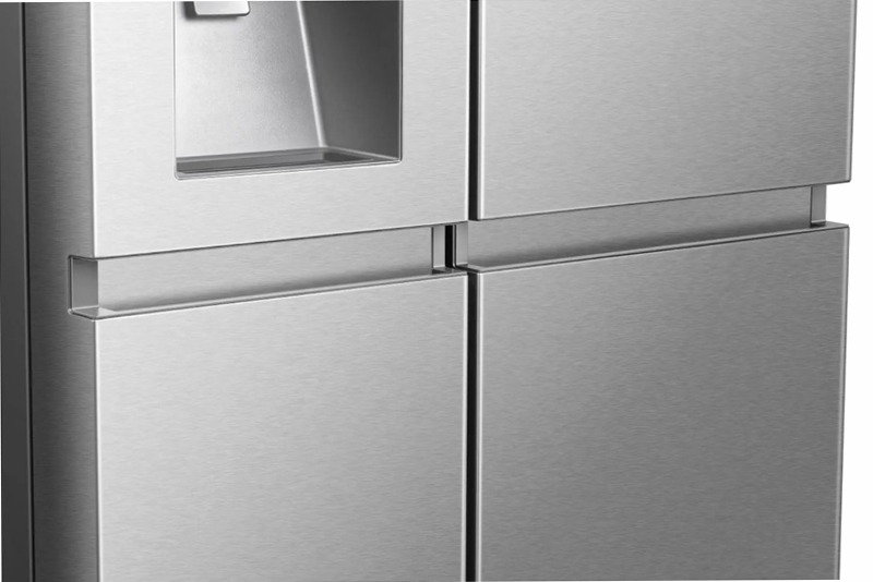 Side by Side RS818N4TIE - Hisense Grigio E 417lt