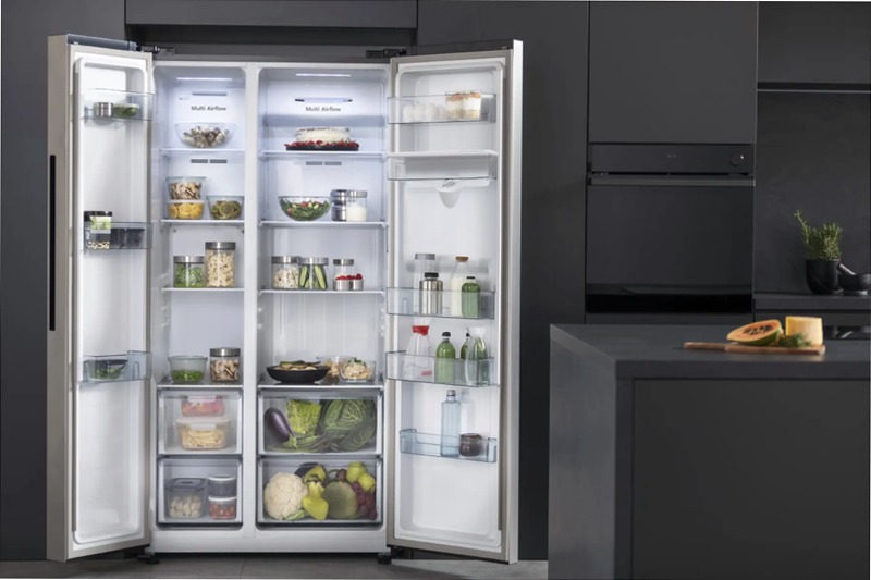 Hisense REFRIG HZF5508UEB RS711N4WCE Acciaio E 355lt