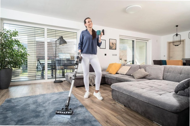 Scopa elettrica HVC6464A - Hisense 0.5lt A Antracite 400w