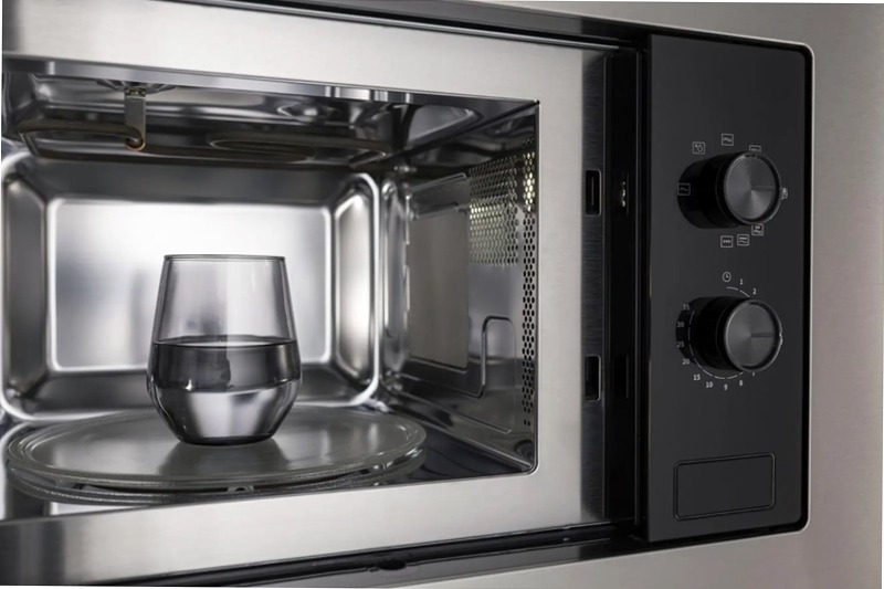 Hisense OVEN MG820A3YA-S0EE40 BIM320G11X Acciaio