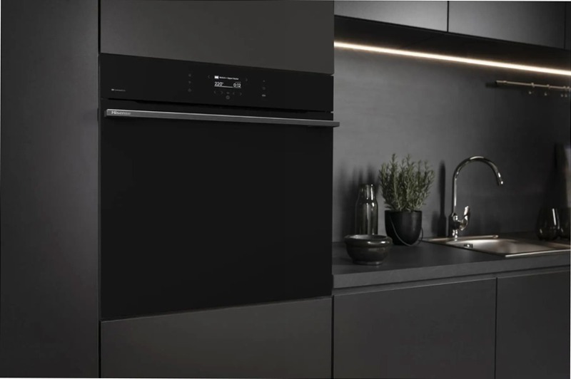 Forno Hisense BI614P8B - Classe A+ 77 A Nero