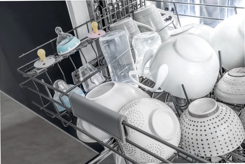 Hisense DW50.2 HV693C60AD - Lavastoviglie per la tua cucina C 16 Grigio
