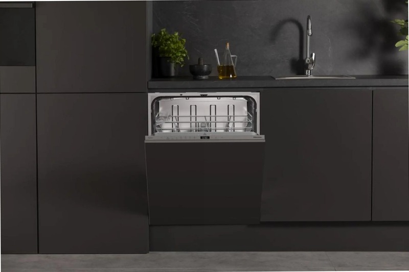 Lavastoviglie Hisense HV642D65 - Classe Energetica D 14