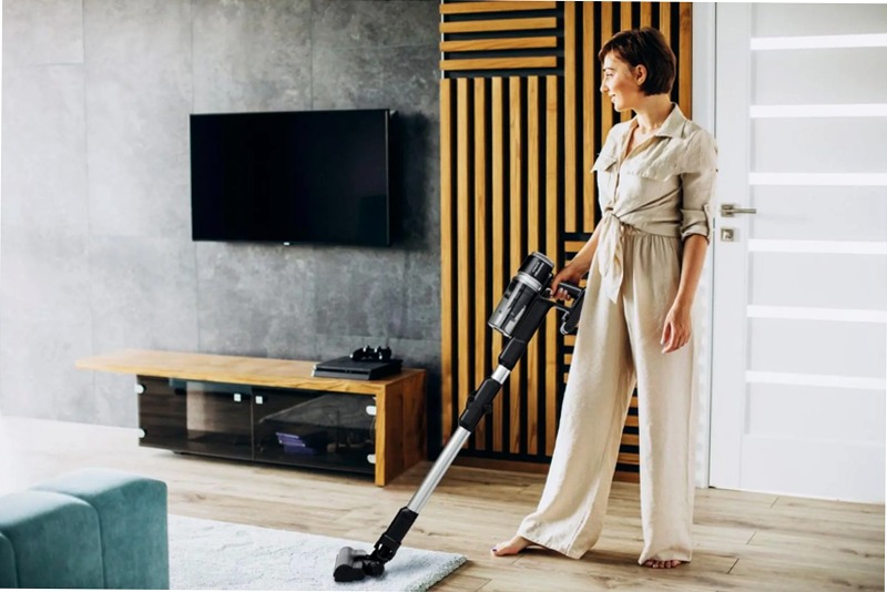 Hisense HVC6134BK - Aspirapolvere senza filo 0.5lt Nero