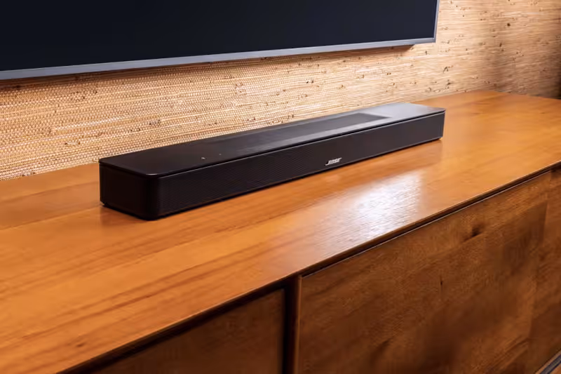 Smart Soundbar + Diffusori Surround