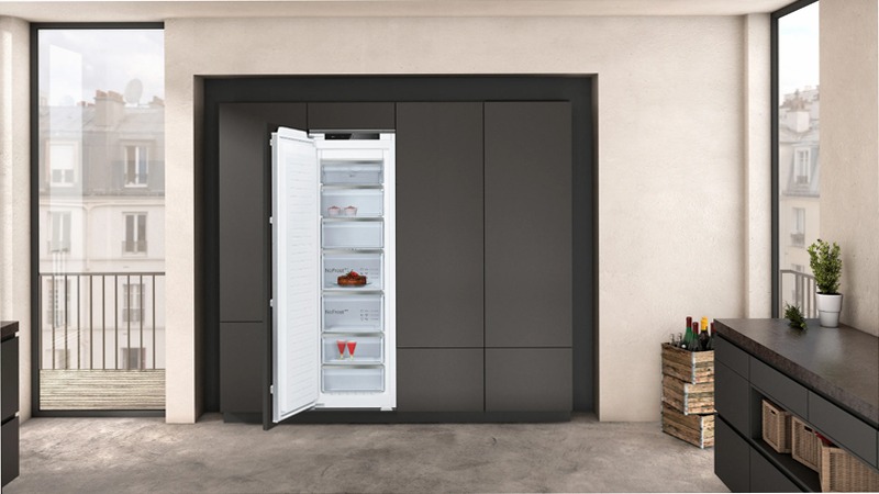 N 70 Built-in Freezer 177.2 x 55.8 cm