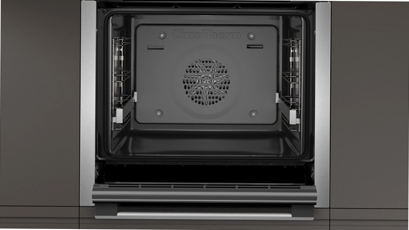 Forno con vapore NEFF N50