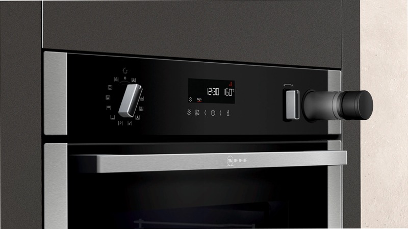 Forno con vapore NEFF N50