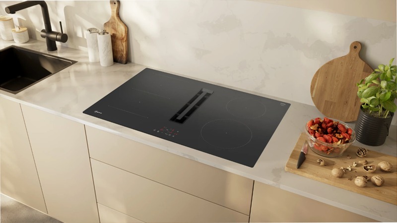 N 50 Piano a induzione con cappa integrata 80 cm