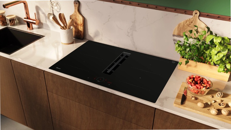 N 70 Piano a induzione con cappa integrata 80 cm