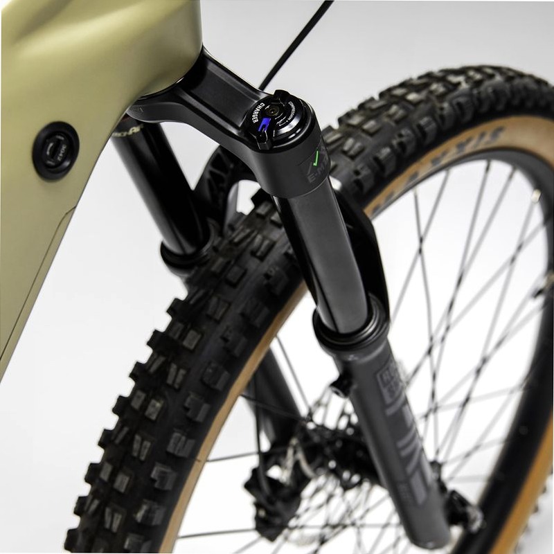 TR AtlasPro Carbon