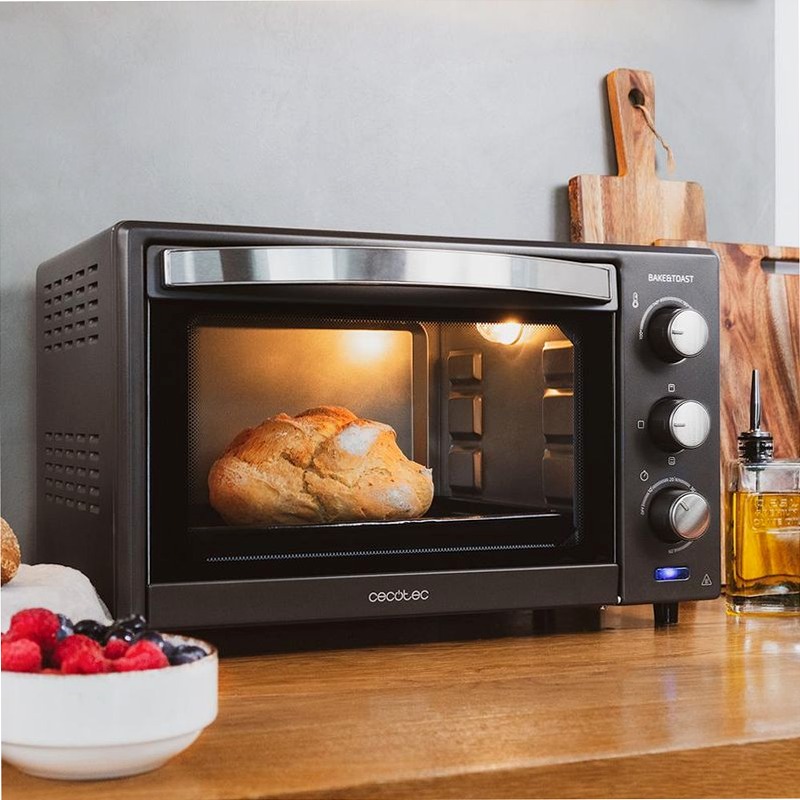 Bake&Toast 2400 Black