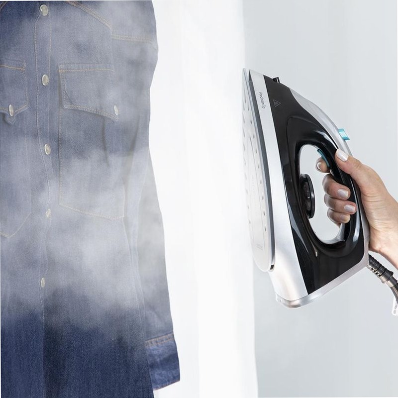 Total Iron 7000 SteamPro 2400w