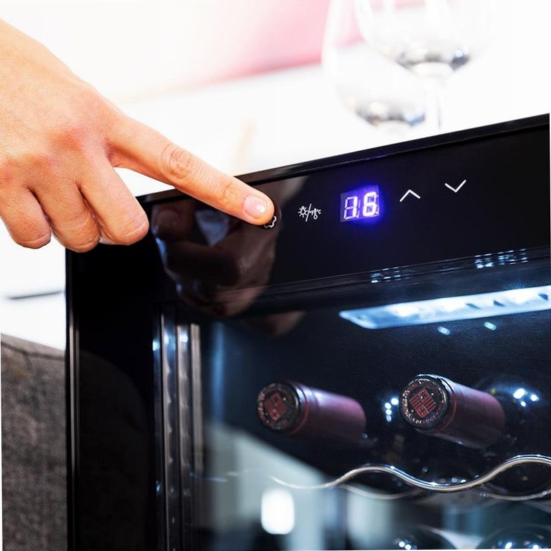 Bolero GrandSommelier 1550 Black Compressor