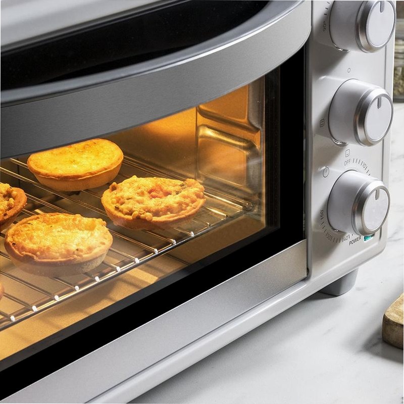 Bake&Toast 2300 White