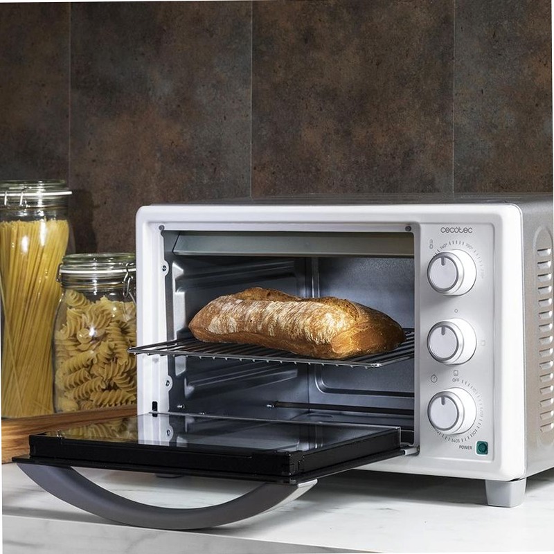 Bake&Toast 2300 White