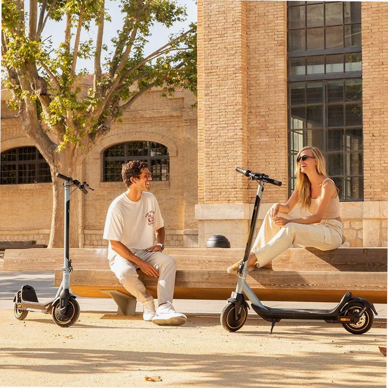 Bongo Serie M20 Scooter Elettrico