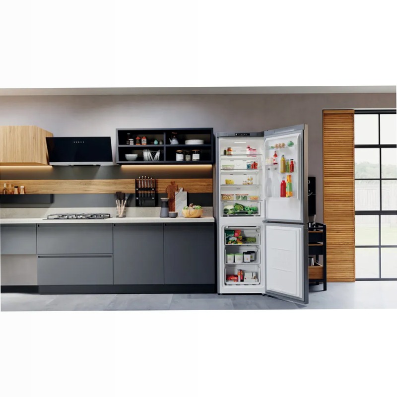 Frigorifero combinato Hotpoint Ariston HAFC8 TIA22SX A 104lt Libera