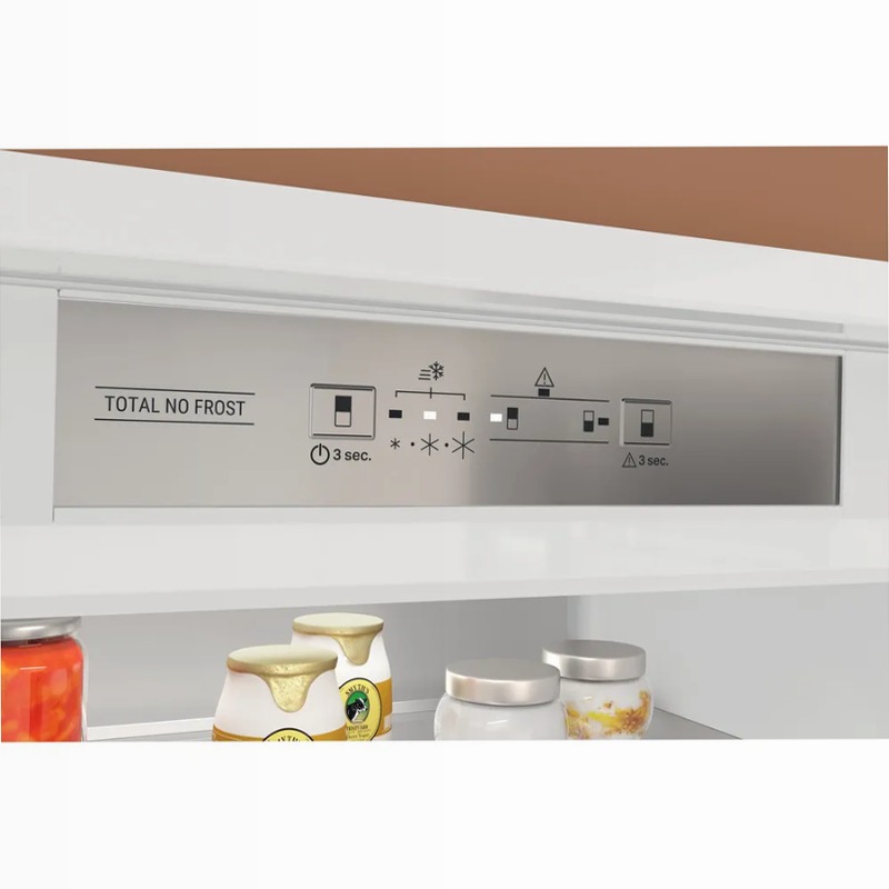 Frigorifero combinato Hotpoint Ariston HA SP70 T132 99lt Incasso