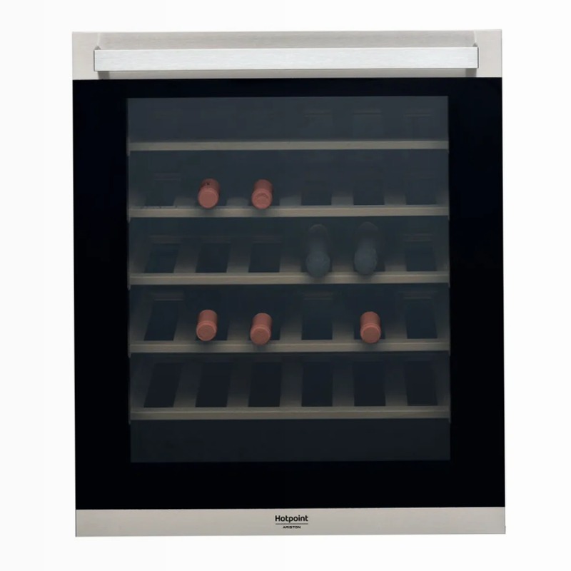 Cantinetta vino Hotpoint Ariston HA7 WC711