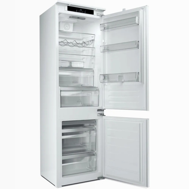 Frigorifero combinato Hotpoint Ariston BCB 7030 E C O31 79lt Incasso