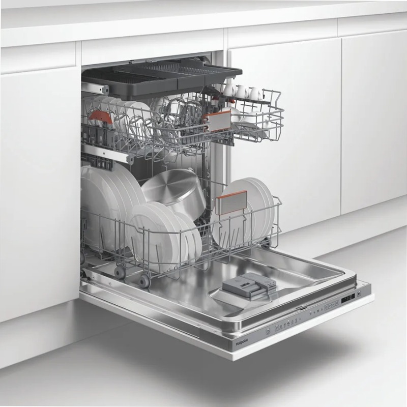 Lavastoviglie Lympia da incasso Hotpoint Ariston B 15