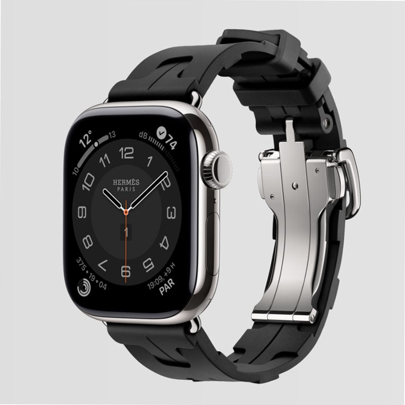 Apple Watch Hermès Series 11 GPS + Cellular, Cassa 42 mm in titanio color argento con Simple Tour Kilim color Noir watchOS